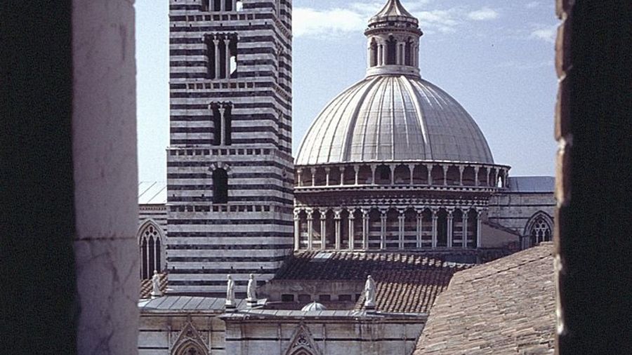 From Rome to San Gimignano and Siena