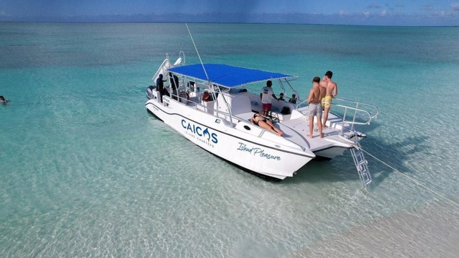Turks and Caicos Private Half-Day Boat Charter