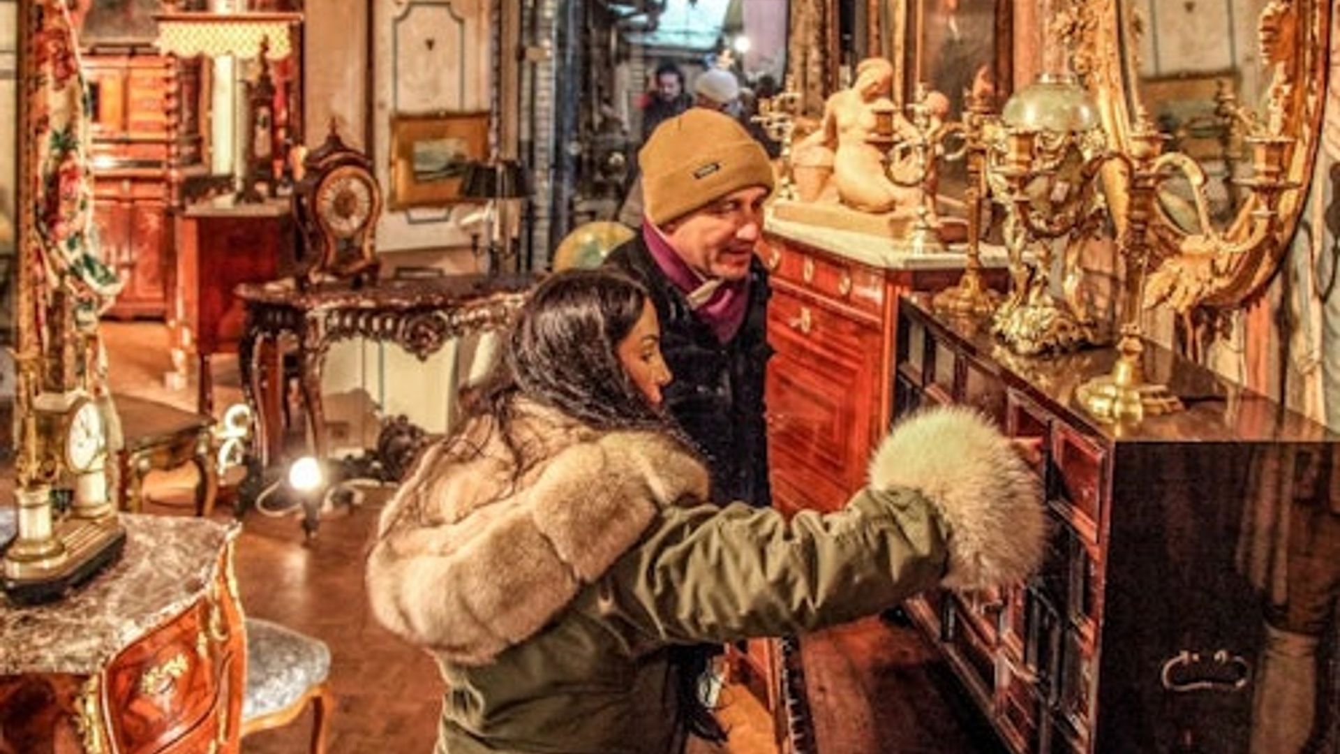 Vintage Paris: St. Ouen Flea Market Tour