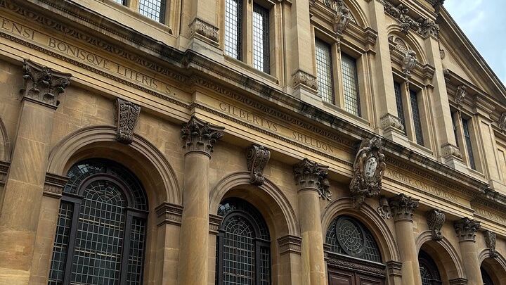 Oxford and Cotswolds Private Day Tour From London
