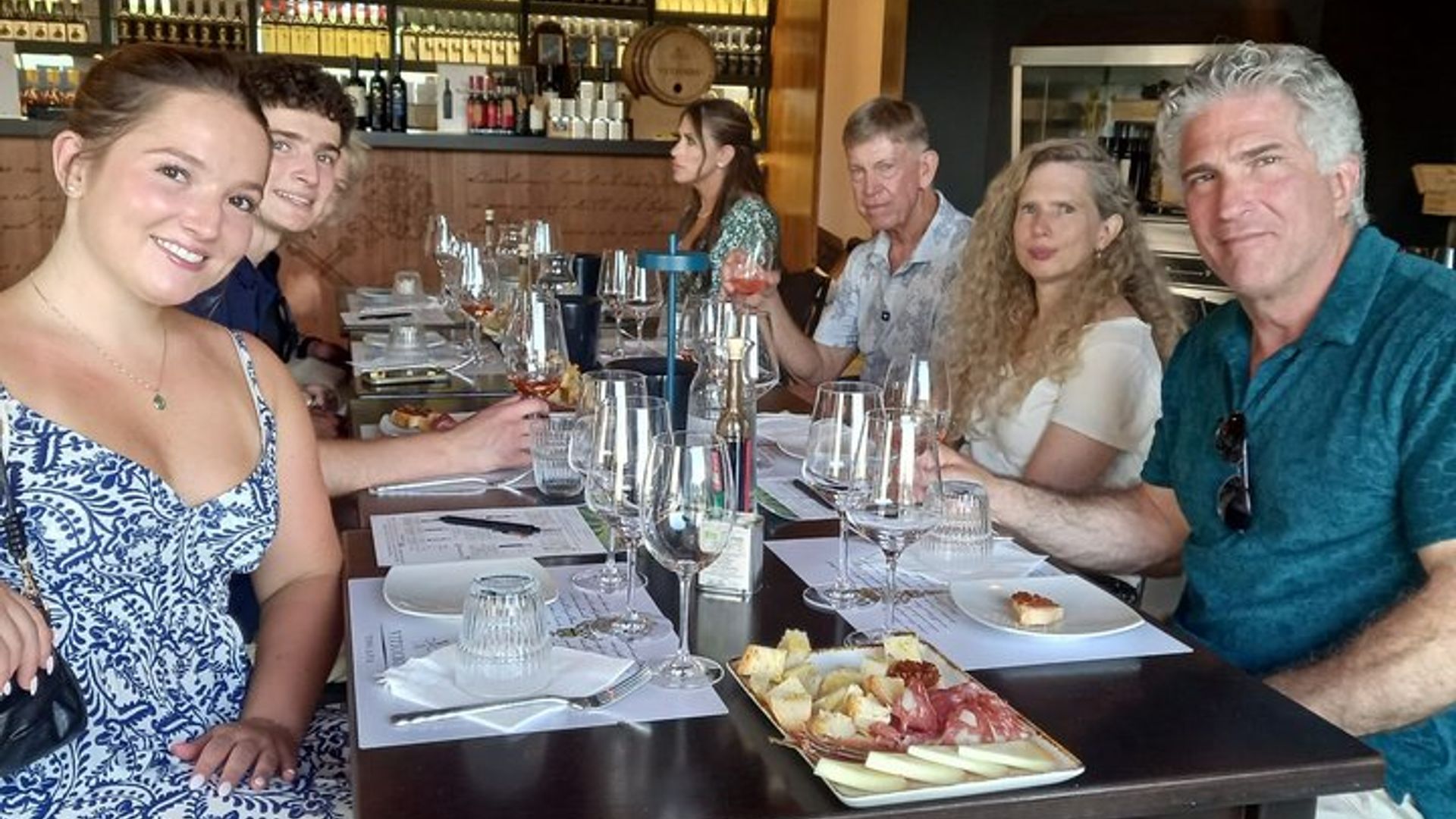 Tour de Florencia a la campiña toscana con cata de vinos para grupos pequeños