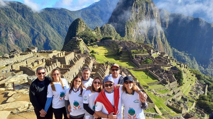 2-Day Private Sacred Valley and Machu Picchu Train Tour From Cusco