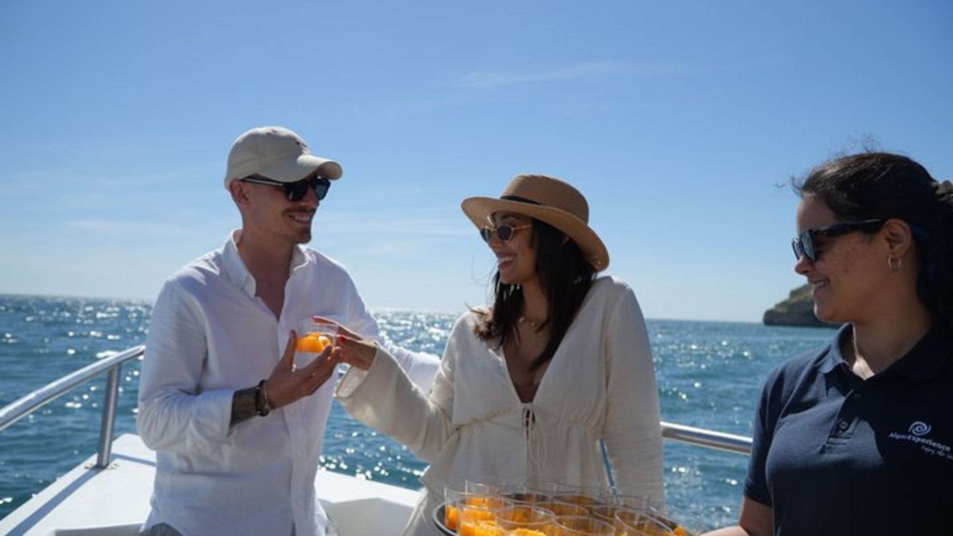Albufeira : Brunch et Benagil Caves avec Open bar