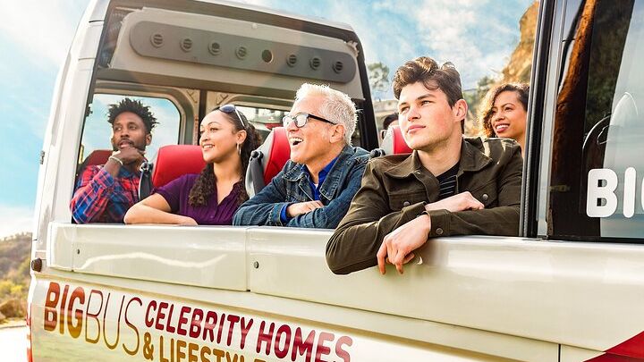 Los Angeles Guided Hollywood Celebrity Homes Tour with Live Guide