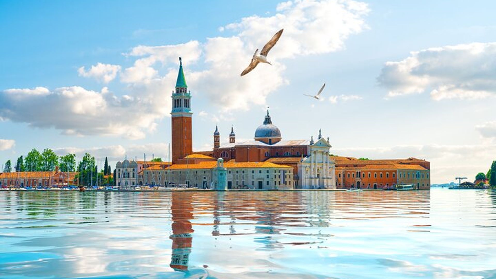 Group tour: Venice in one day