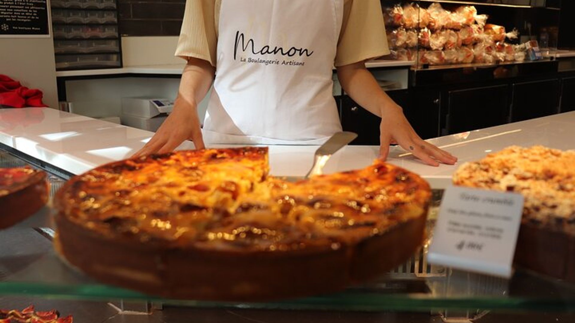 Cours de pâtisserie en petit groupe à Paris : Faire des baguettes et des pâtisseries