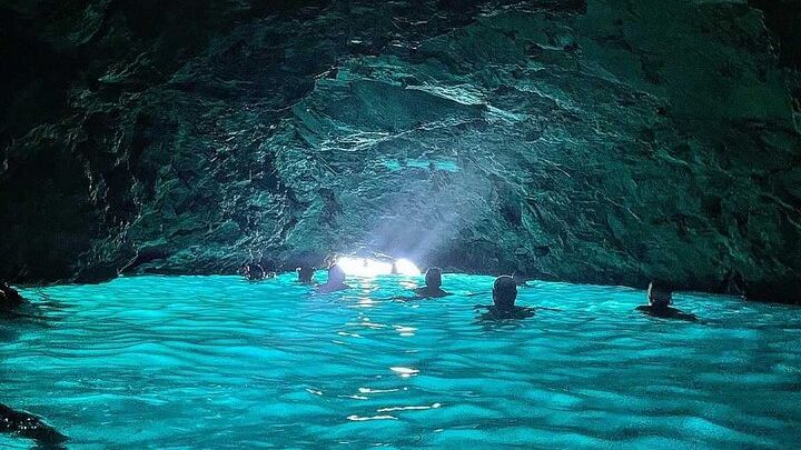 Dubrovnik to Elafiti Islands Blue Cave with Drinks