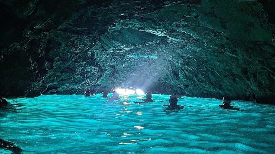 Dubrovnik to Elafiti Islands Blue Cave with Drinks