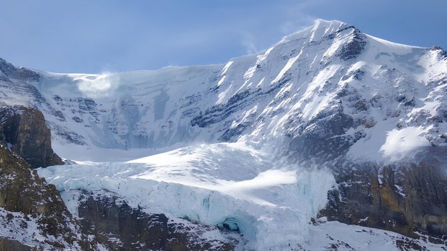 Calgary, Canmore, or Banff to Canadian Rockies Full-Day Tour