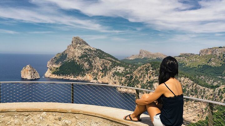Formentor with boat trip + local market