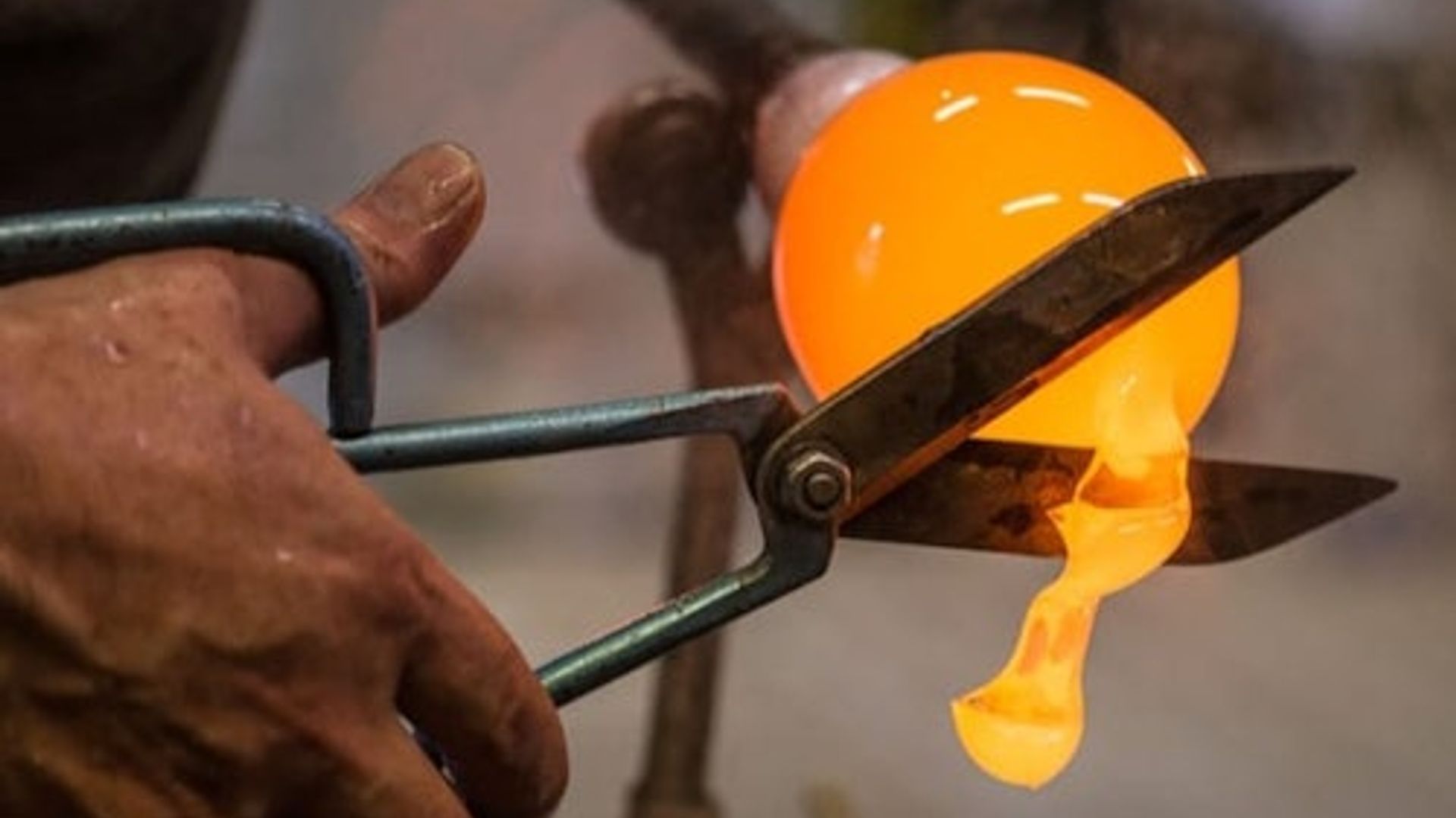 Murano, Burano & Torcello: Guided Boat Tour + Glass-Blowing Demonstration
