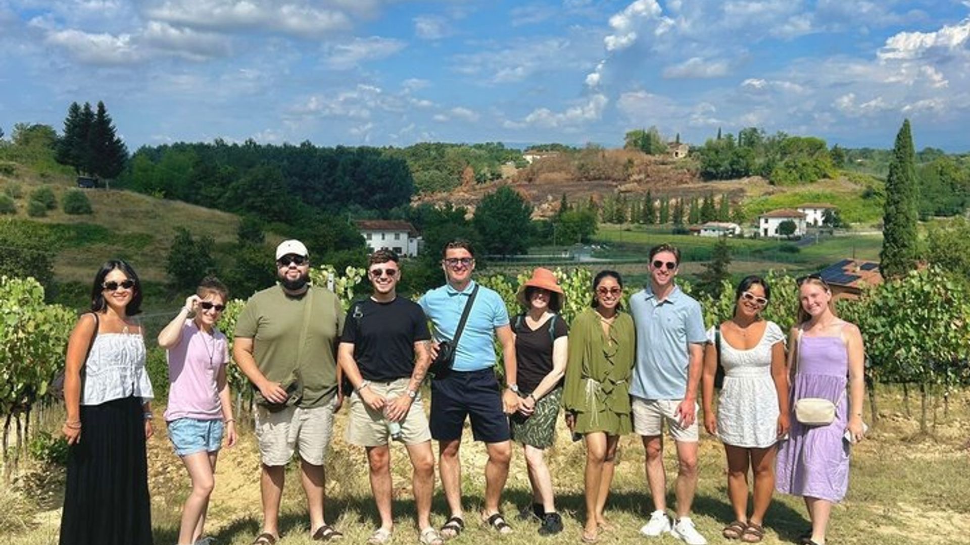 Tuscan Farm Day: Wine Tasting, Pasta Making, Countryside Tour