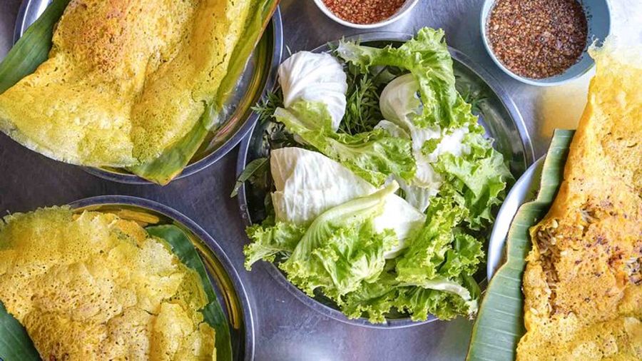 Phnom Penh Morning Food tour by Tuk-Tuk