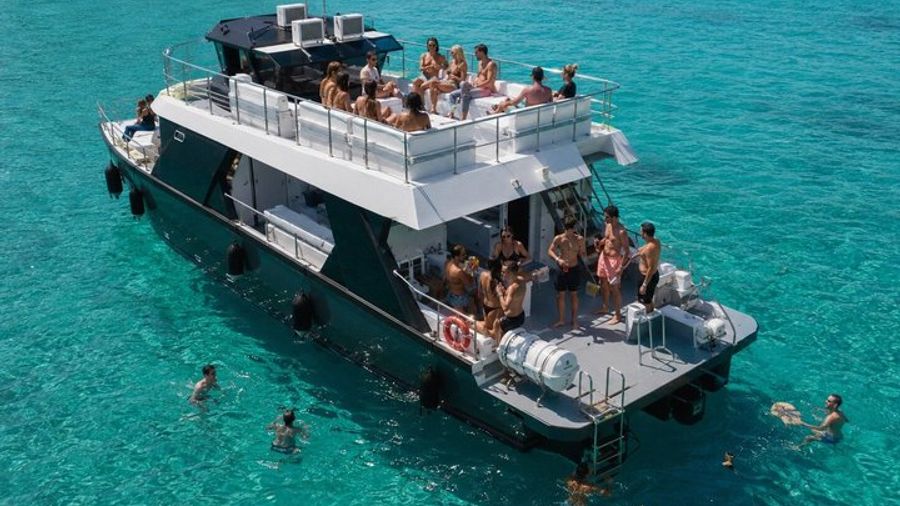 Ibiza Beach-Hopping Sunset Cruise With Paella and Drinks