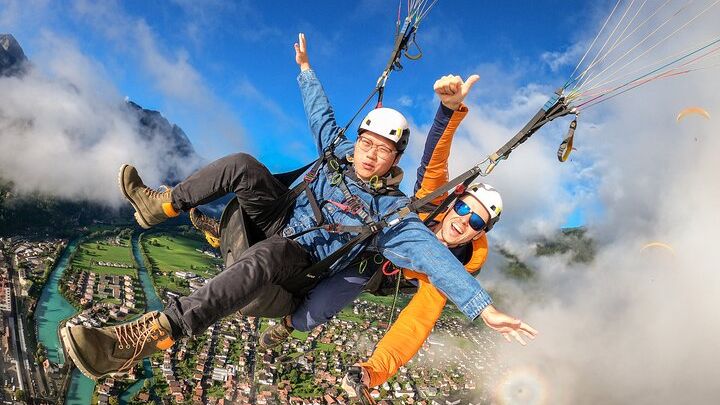 Tandem Paragliding Experience With Transport From Interlaken