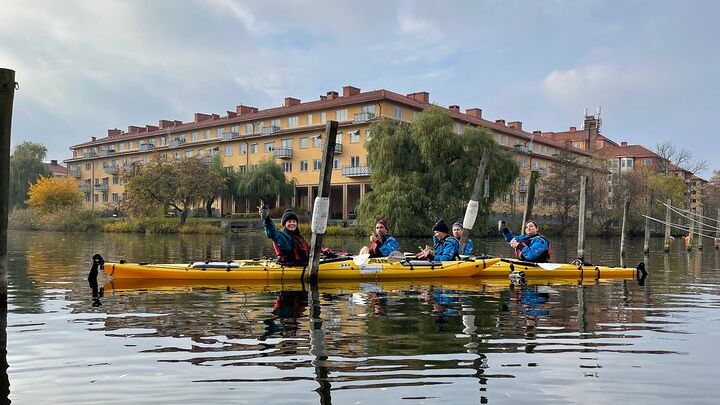 Stockholm: Small-Group City Highlights Kayaking Tour