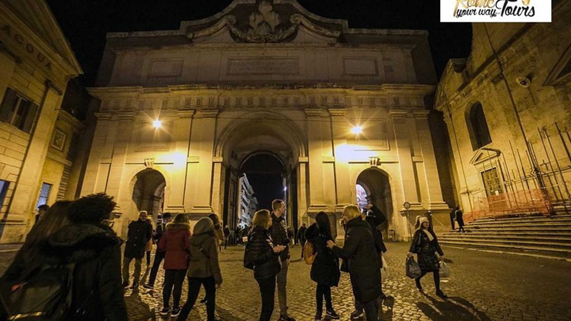 Rome Night Tour with Trevi Fountain, Navona, Spanish Steps