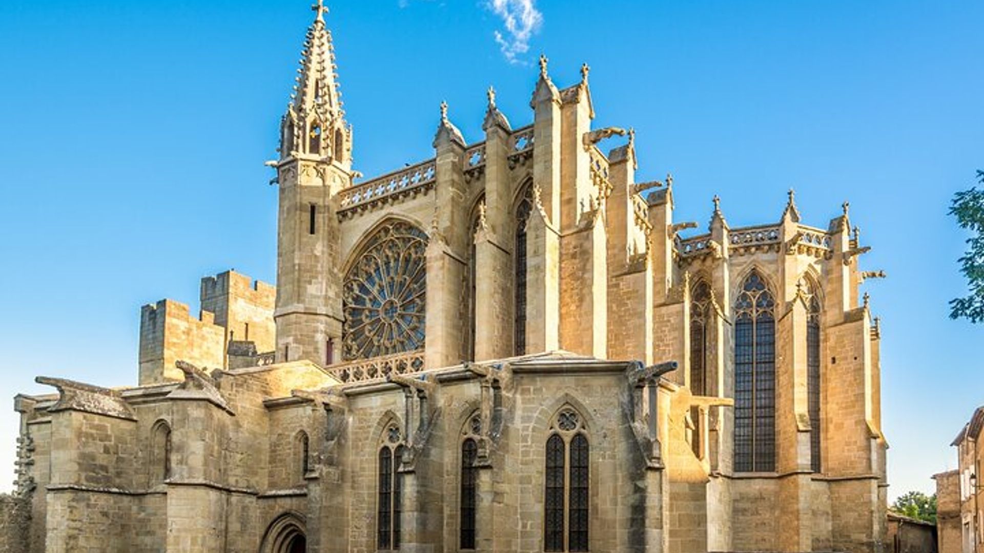 Carcassonne: visita a pie audioguiada de 2,5 horas con 27 comentarios