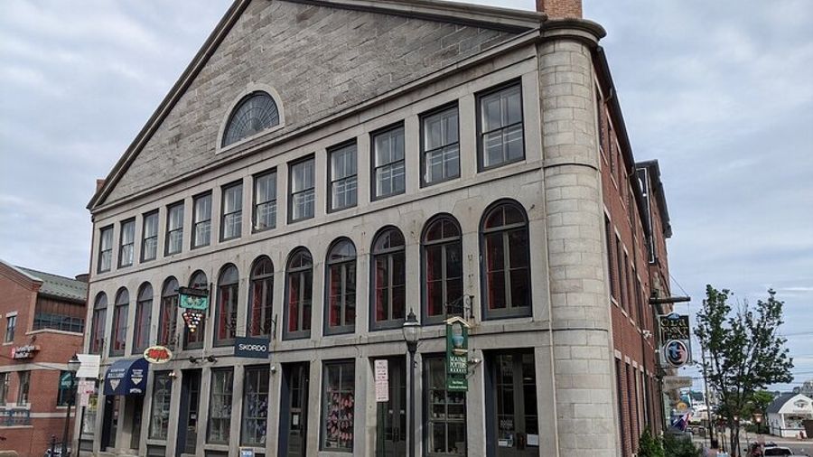 Portland Hidden Histories Small-Group Walking Tour