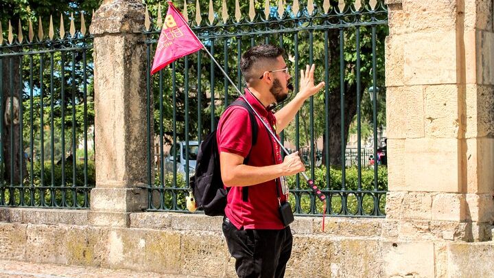 Segovia Tour with Guided Walking Tour Included