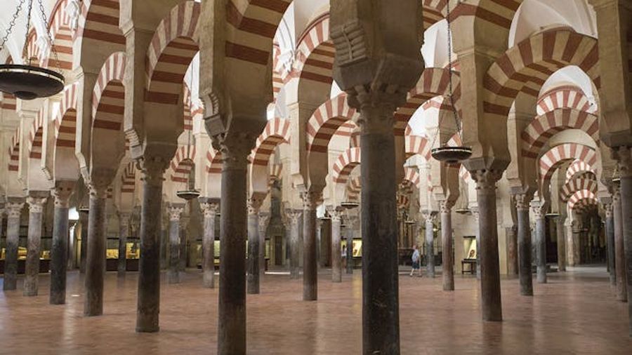 Cathedral-Mosque, Jewish Quarter and Alcázar of Córdoba guided tour