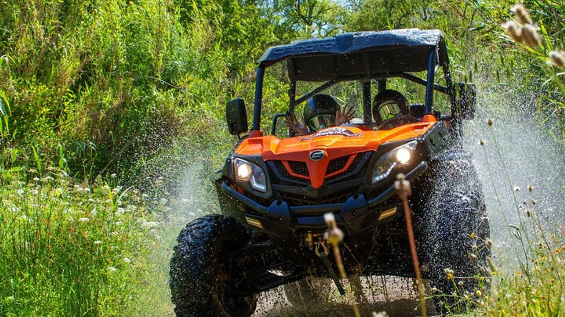 Visite en buggy saleté et poussière