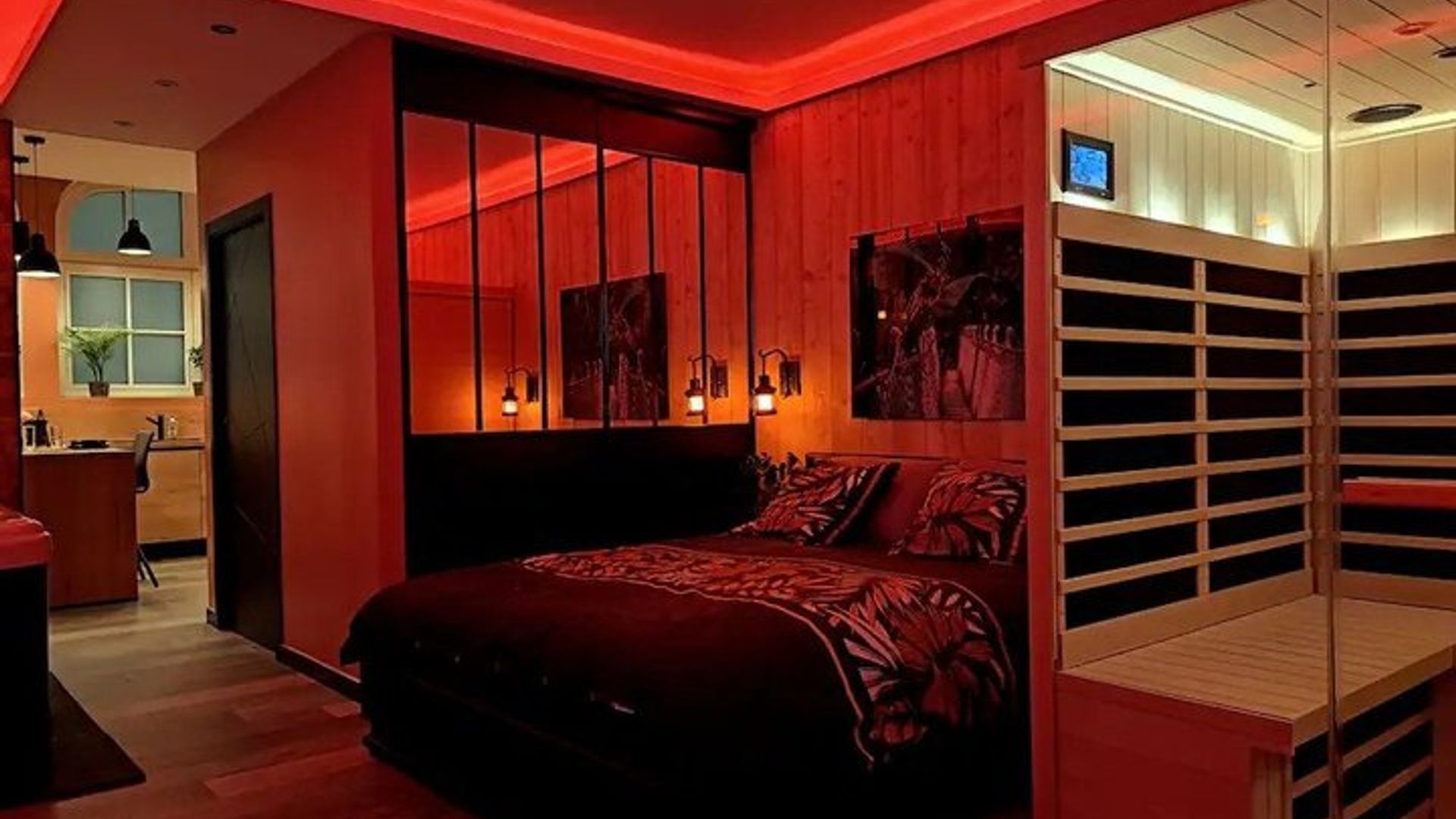 Private Spa and Jacuzzi Apartment and Infrared Sauna Arras Centre