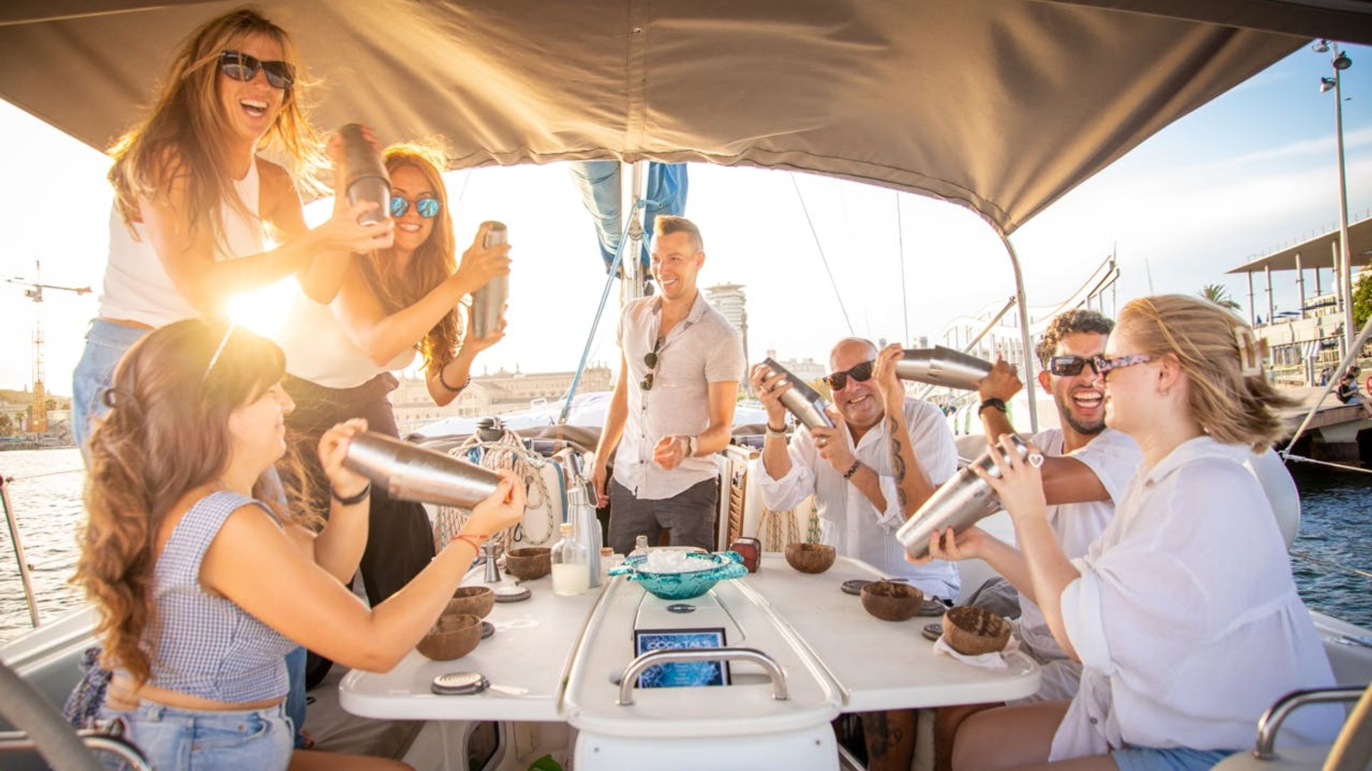 Cocktail Workshop and Sailing Cruise in Barcelona