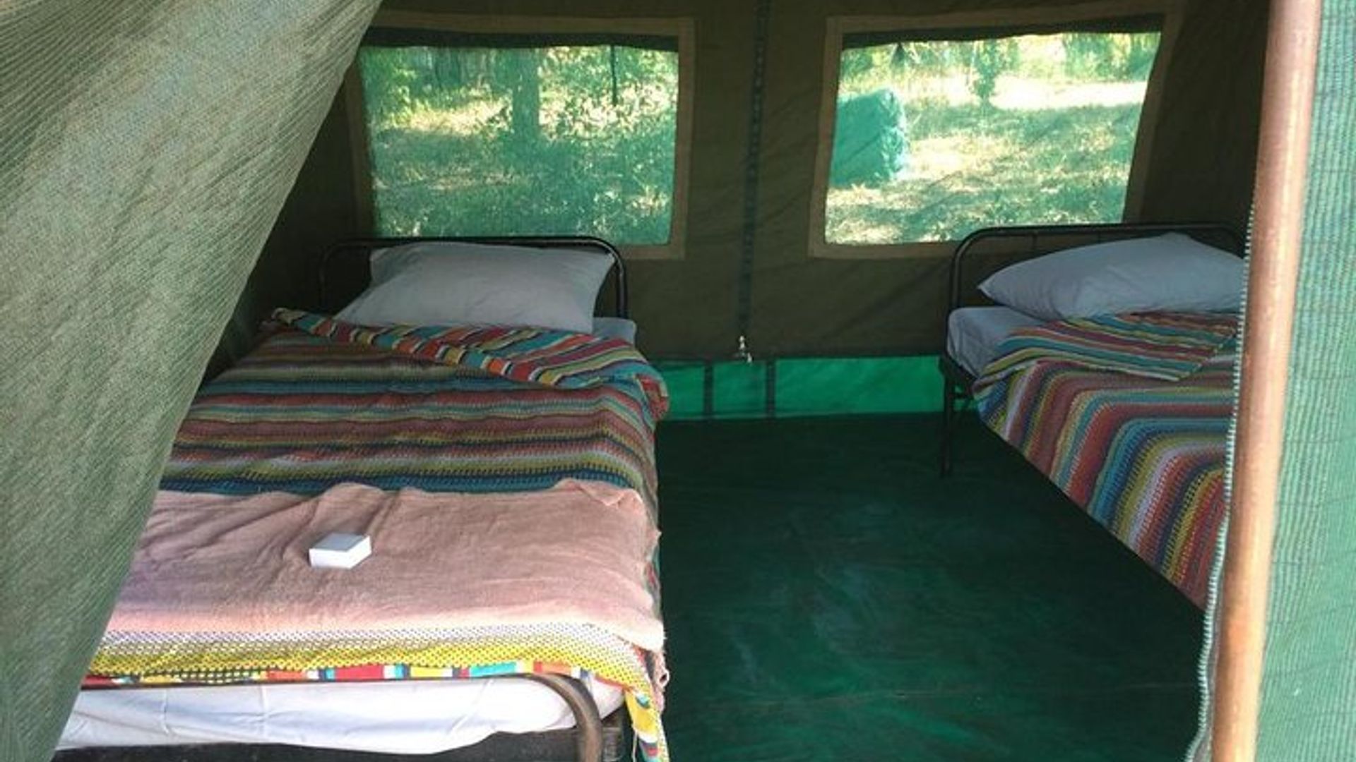 พายเรือแคนู - 1 คืน / 1 วัน - ซัมเบซีตอนบน - River Wild Safaris