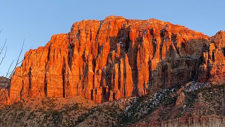 Zion National Park: Group Hiking Tour From Las Vegas