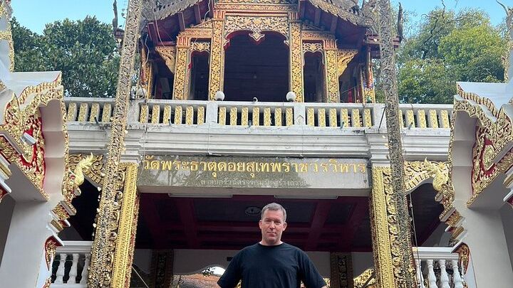 Chiang Mia Doi Suthep Temple and Wat Pha Lat Hike With A Guide