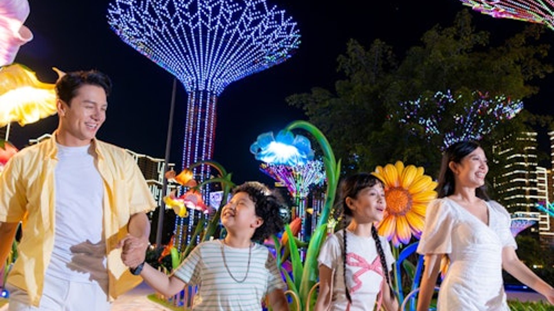 VinWonders Grand Park Ho Chi Minh City: Theme Park + Water Park Combo Ticket