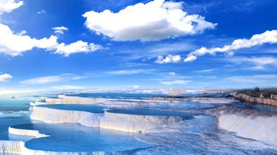 Pamukkale Full-Day Private Tour from Kusadasi with Lunch