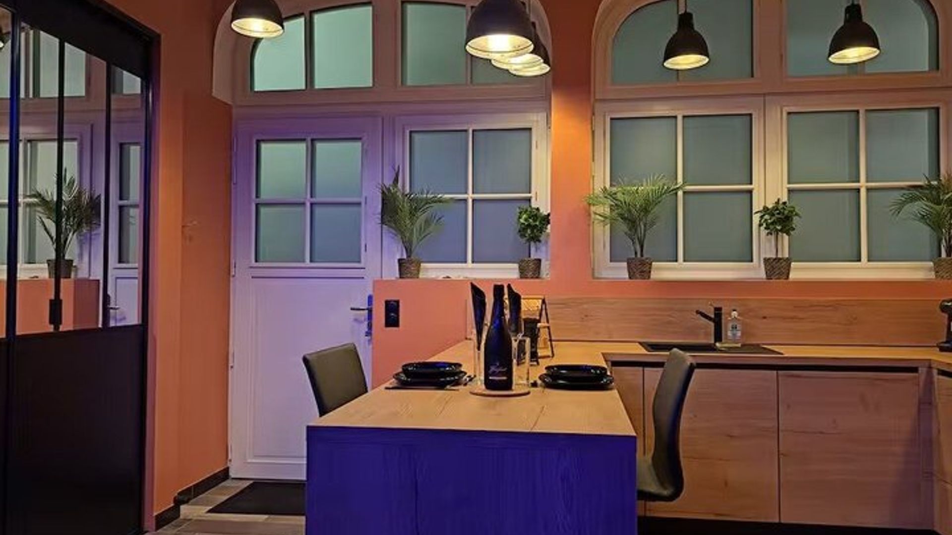 Appart Spa et Jacuzzi privatif et Sauna infrarouge Arras Centre