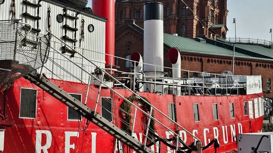 Helsinki Guided Group Walking Tour With Multiple Departures