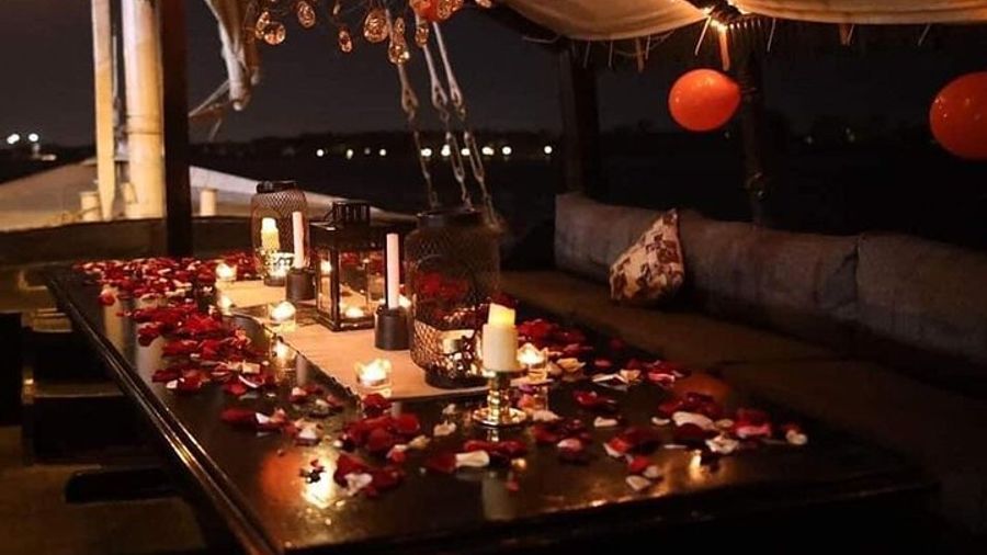 Felucca Private Cruise with Meal, Soft Drinks, and Transfers