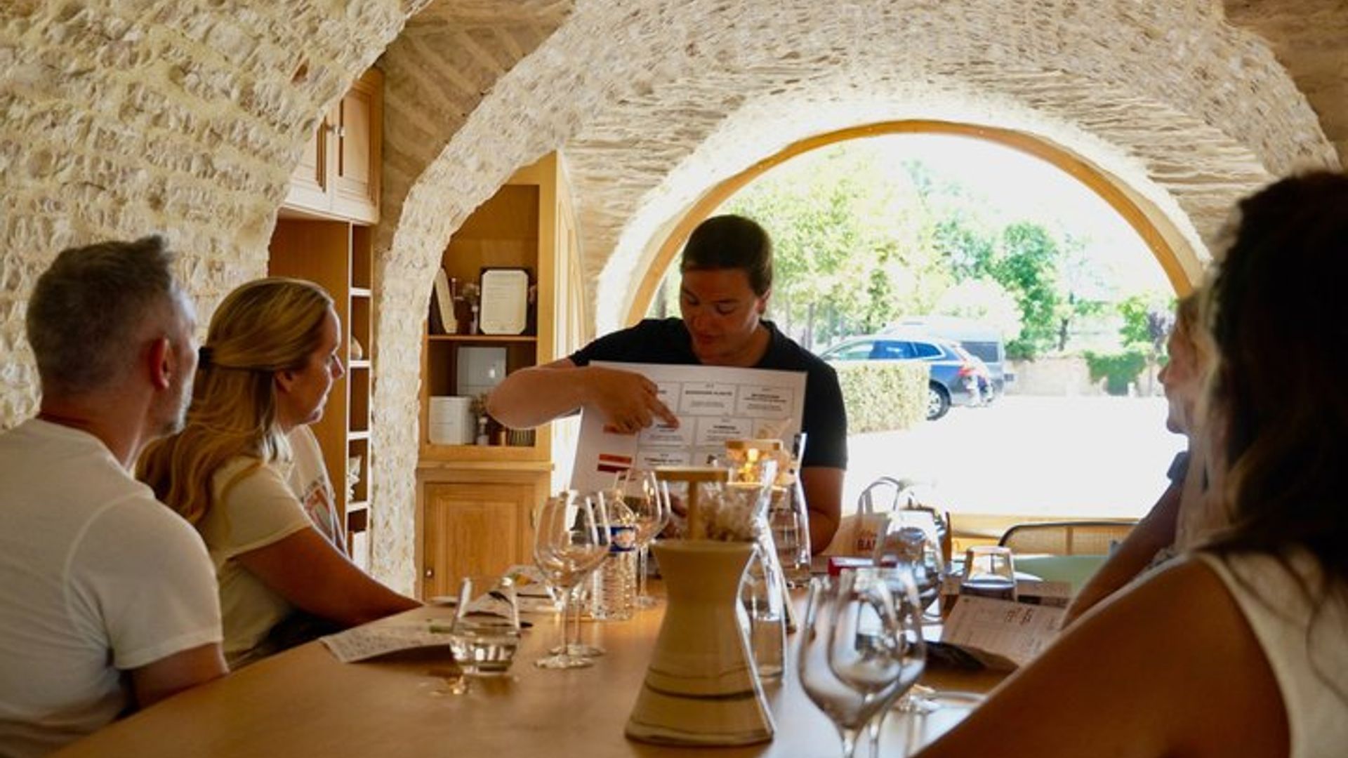 Beaune : Excursión a bodegas para grupos pequeños desde Dijon