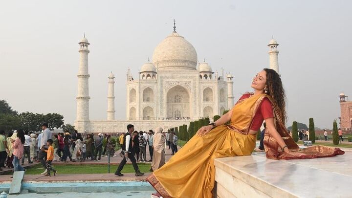 Agra Private Skip-the-Line Taj Mahal Sunrise and Fort Tour