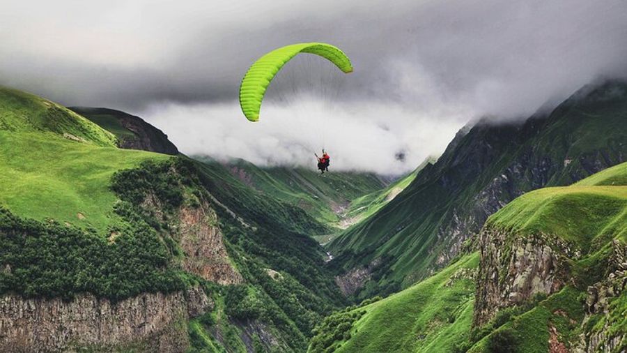 Kazbegi, Caucasus Mountains Full-Day Tour from Tbilisi