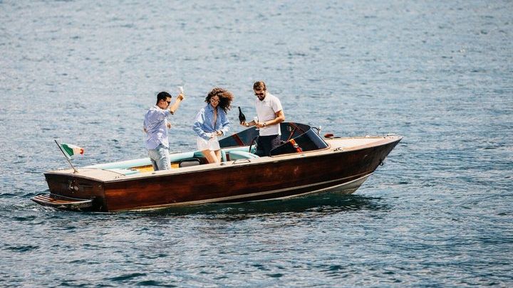 Lake Como Private Cruise – Classic Wooden Molinari Boat, 1-4H