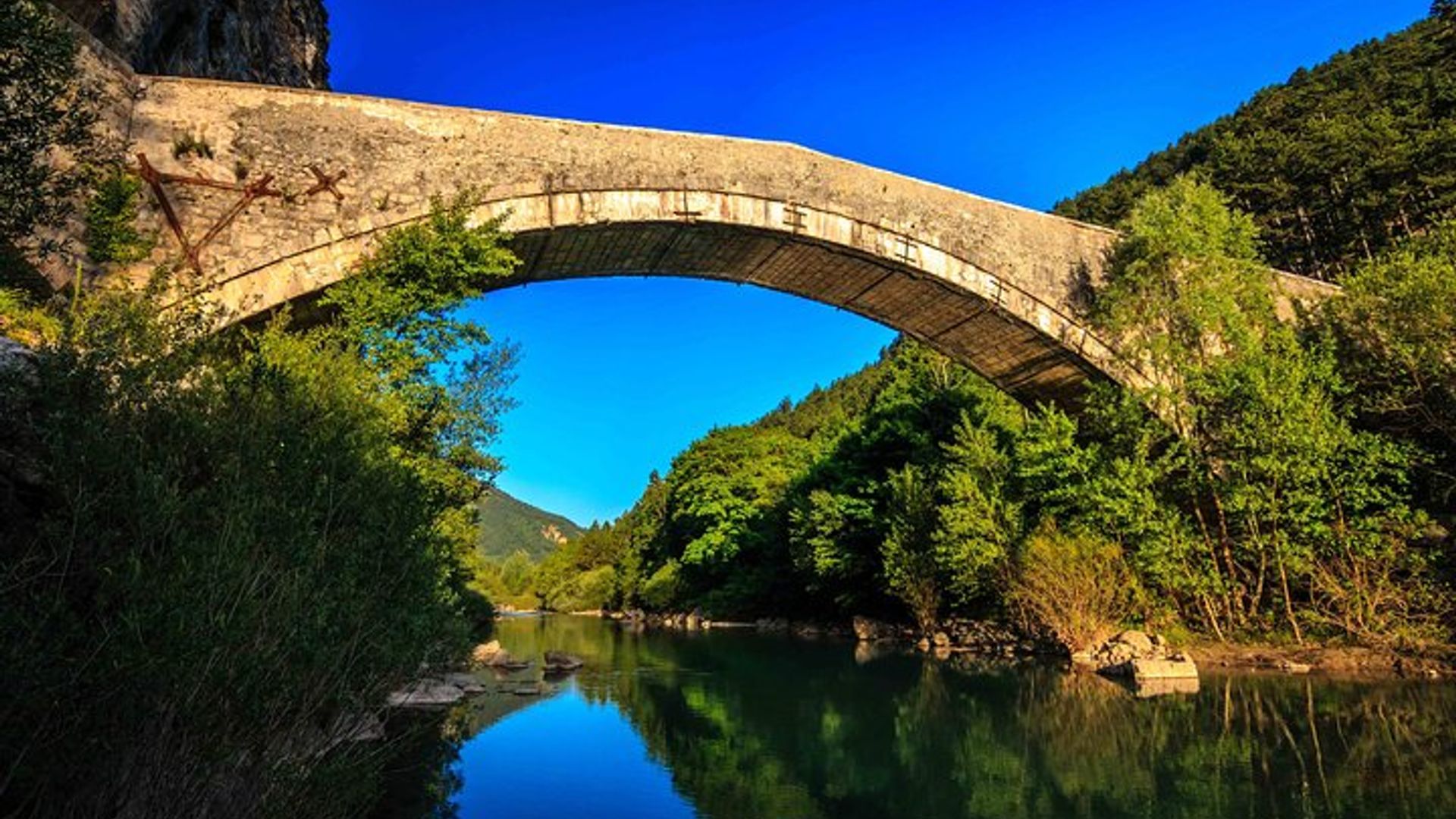 Verdon Gorge and Moustiers-Sainte-Marie Day Trip from Nice