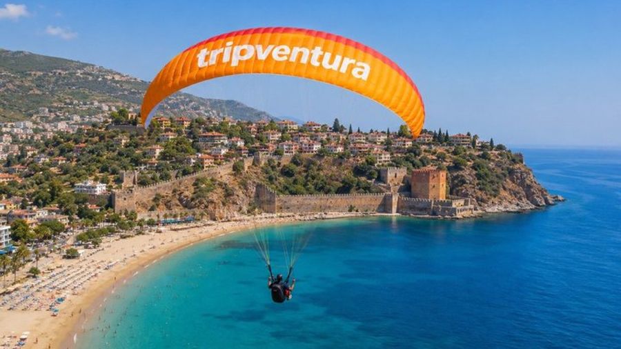 Tandem Paragliding Tour in Alanya with Roundtrip Transfer