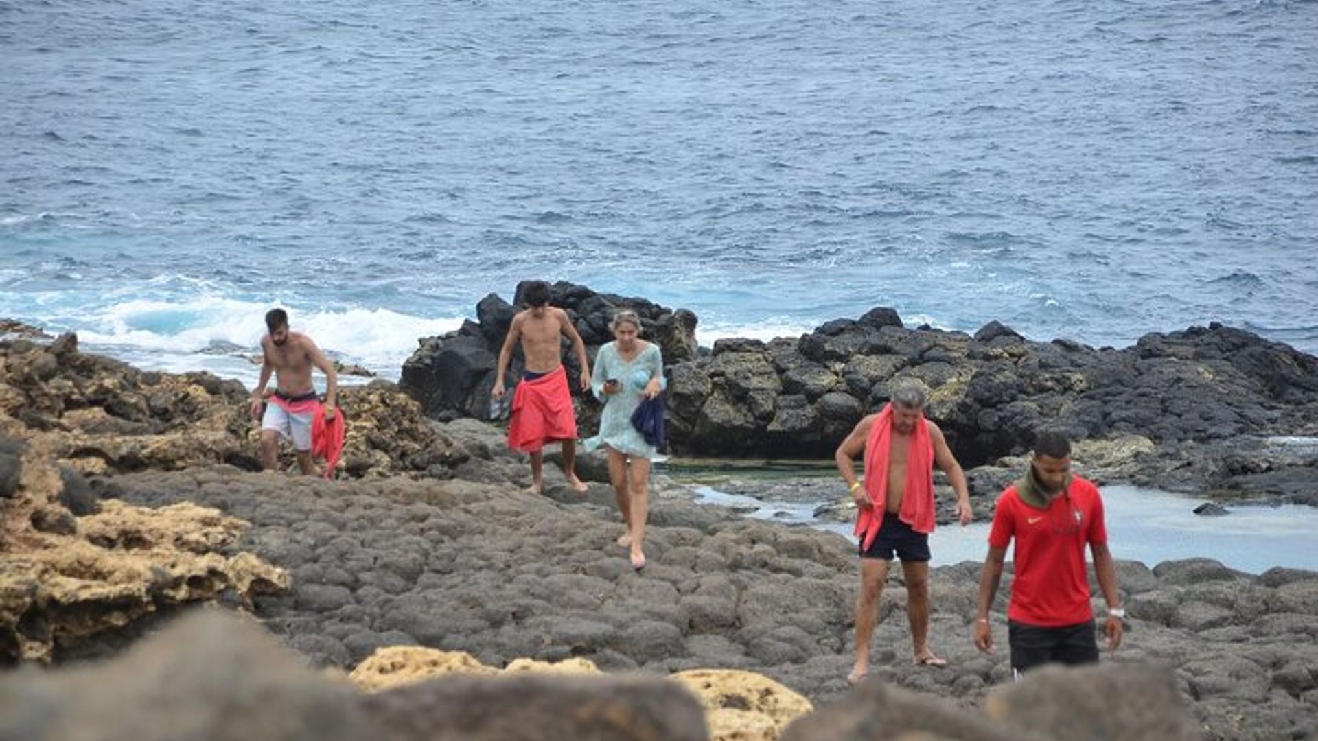 Aventura en la isla y experiencia con tiburones desde Santa María