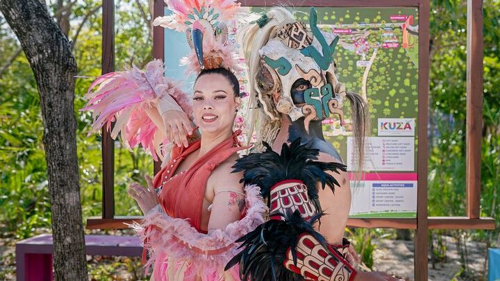 Cozumel: Kuza Escape– Buffet & Open Bar Included