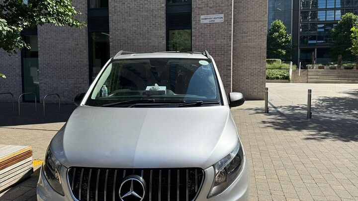 London: Private Mercedes Vito Transfer from Heathrow