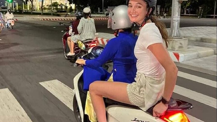 Da Nang Street Food By Motorbike Tour