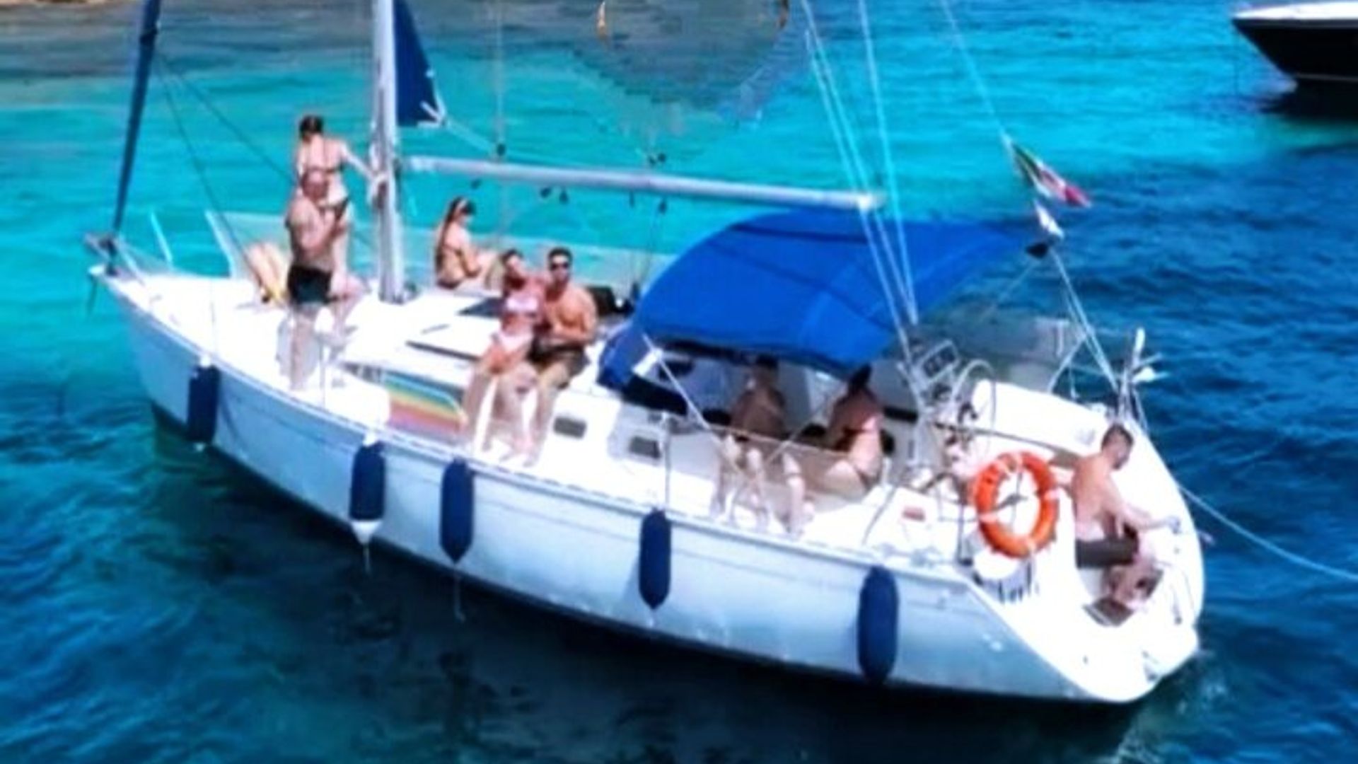 Excursion de navigation d'une journée en petit groupe à Maddalena avec collations