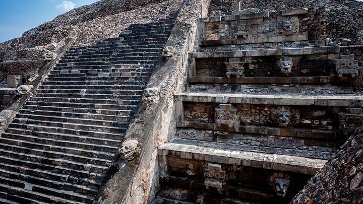 Teotihuacan Private Tour with Expert Guide & Cultural Insights