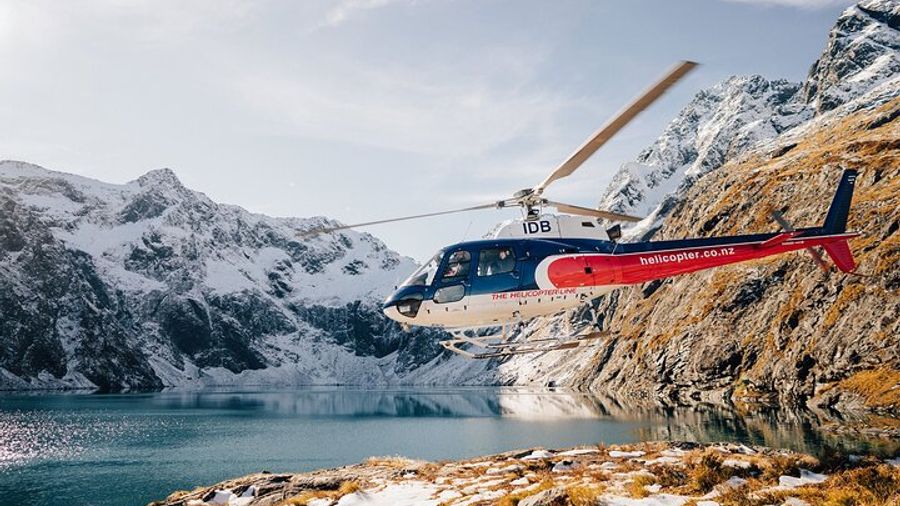 Milford Sound Heli Tour from Queenstown with 2 Alpine Landings
