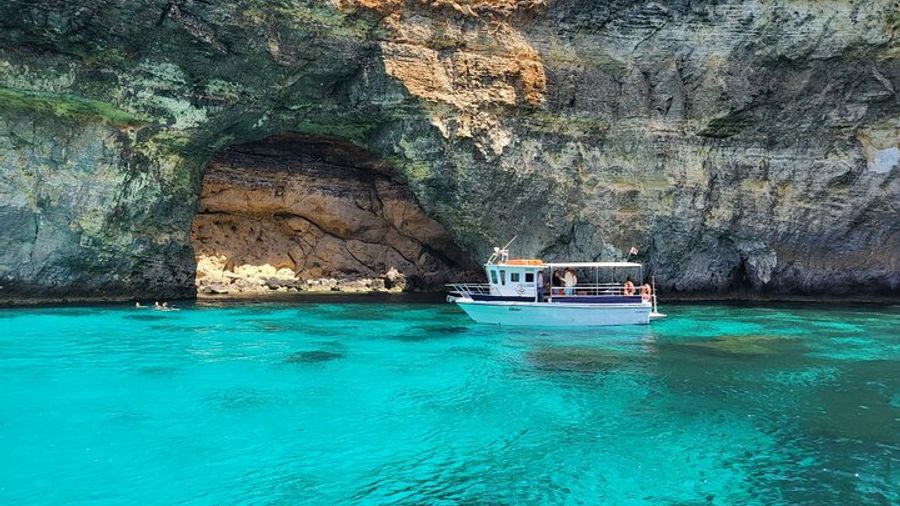 Comino and Gozo Island Half-Day Boat Trip From Mellieha